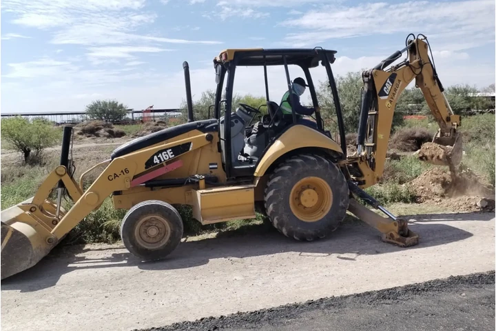 Renta de maquinaria RENTCAY image 4