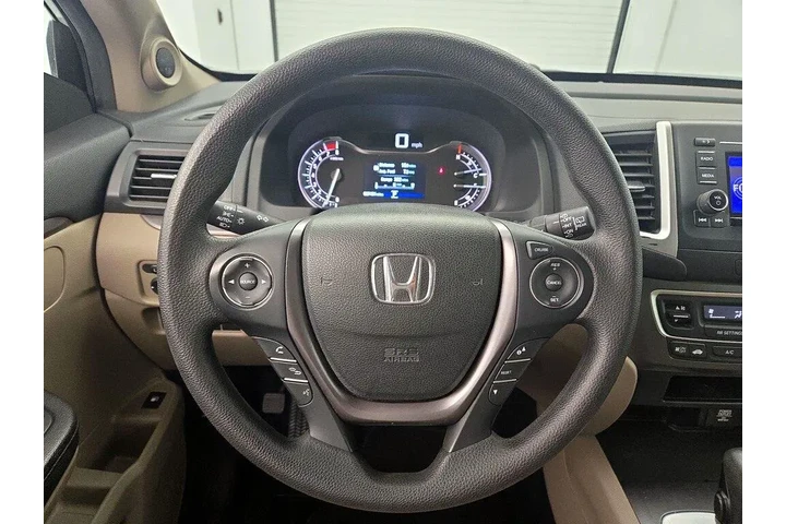 $19998 : Honda Pilot 2018 LX 4dr SUV image 10