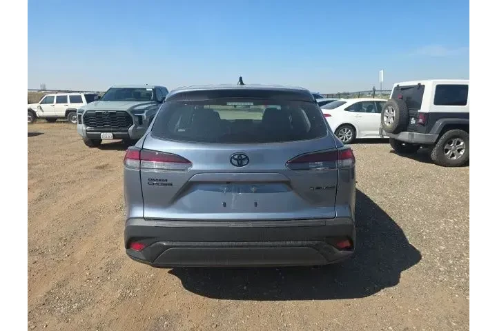 $36900 : Toyota Corolla Cross Hybrid image 5