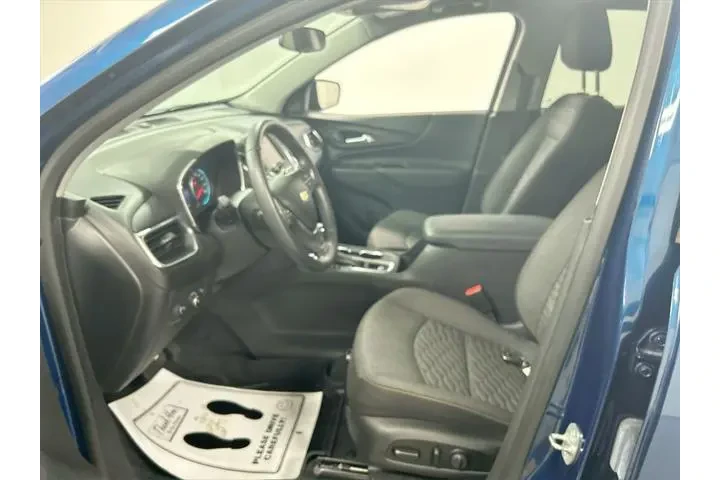 $21092 : Chevrolet Equinox 2021 4x4 L image 9