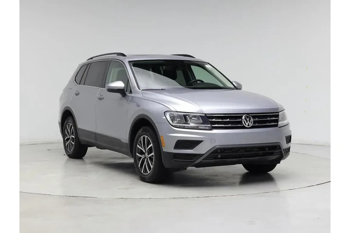 $17998 : Volkswagen Tiguan 2019 SE 4d image 1