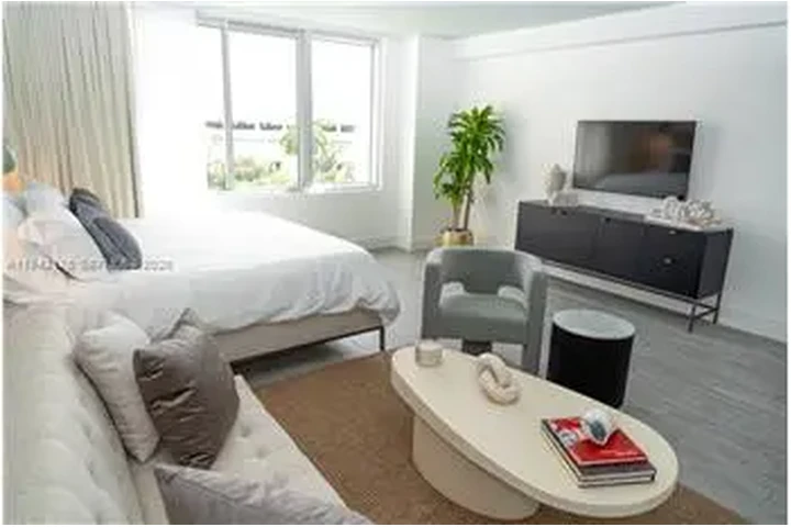 $4500 : Rental property with 0 bedro image 2