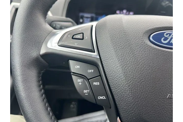 $27722 : Ford Edge 2023 AWD SEL 4dr C image 9