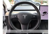 $23959 : Tesla Model 3 2023 4dr Sedan thumbnail