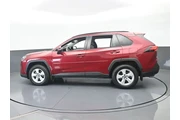 $21991 : Toyota RAV4 2020 AWD XLE 4dr thumbnail