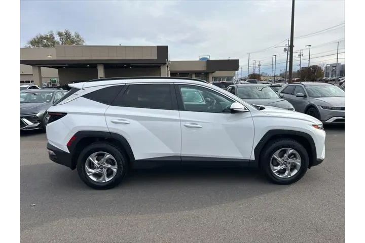 $23400 : Hyundai TUCSON 2023 AWD SEL image 2