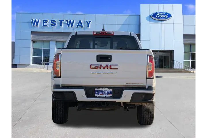 $29634 : GMC Canyon 2022 4x4 Denali 4 image 5