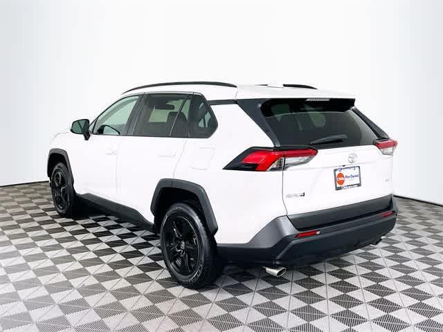 $24661 : PRE-OWNED 2021 TOYOTA RAV4 XLE image 7