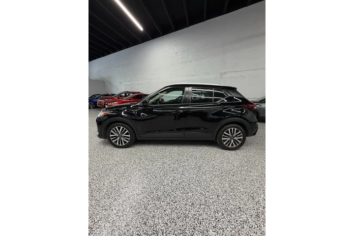 $15700 : Nissan Kiks SV 2023 image 2