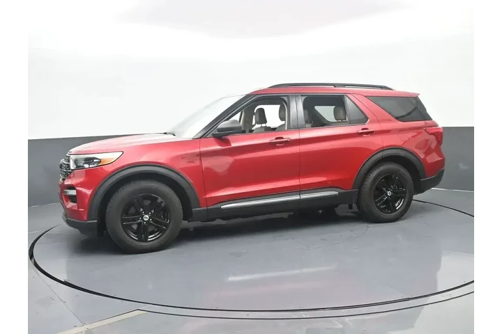 $20989 : Ford Explorer 2021 XLT 4dr S image 2