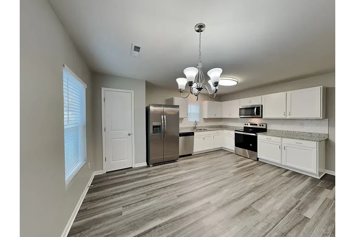 $2030 : You deserve a quality home image 3