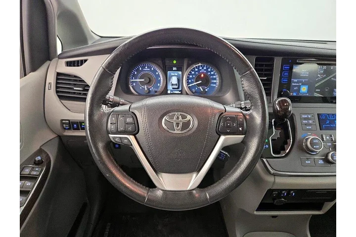 $20998 : Toyota Sienna 2017 XLE 7-Pas image 10