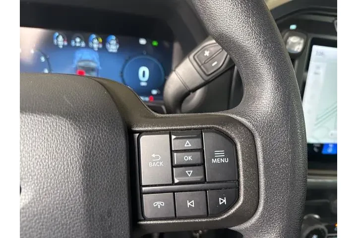 $34353 : Ford F-150 2024 4x2 STX 4dr image 9