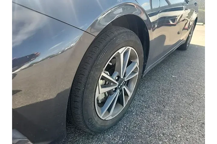 $20691 : Kia Forte 2023 LX 4dr Sedan image 7