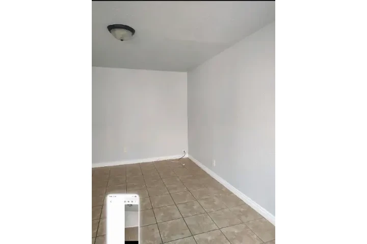 $1875 : APT. 1-RECÁMARA/ 1-BAÑO image 3