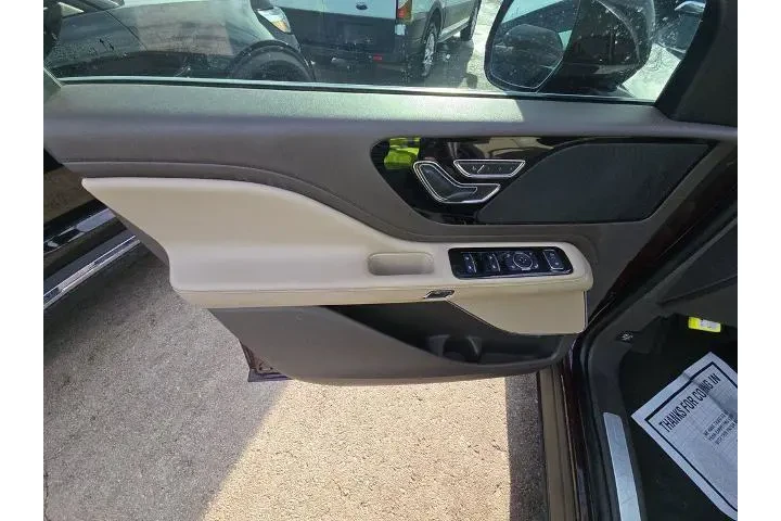 $35999 : Lincoln Aviator 2024 Premier image 9