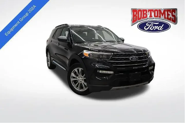 $22104 : Ford Explorer 2021 XLT 4dr S image 1