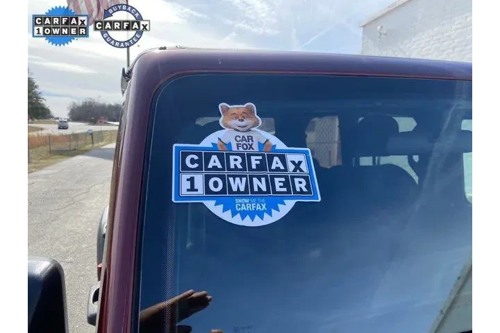 $23925 : Jeep Wrangler Unlimited 2022 image 9