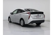 $15998 : Toyota Prius 2017 Two 4dr Ha thumbnail