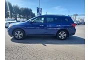 $8998 : Nissan Pathfinder 2017 S 4dr thumbnail