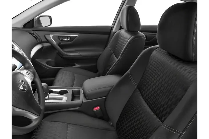 $2400 : Nissan Altima 2018 2.5 SL 4d image 9