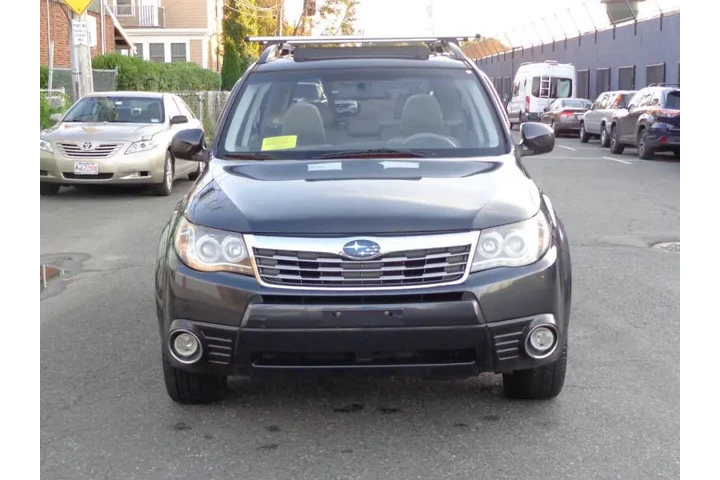 $7950 : 2009 Forester 2.5 X Premium image 4