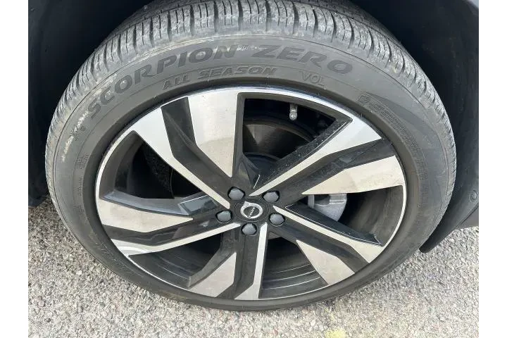 $32962 : Volvo XC40 2025 AWD B5 Plus image 7