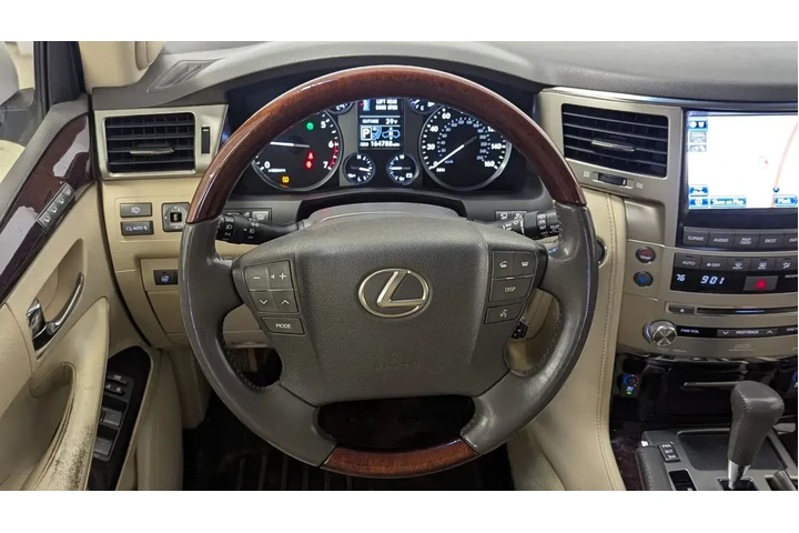 $24999 : Lexus LX 570 2013 AWD 4dr SU image 4
