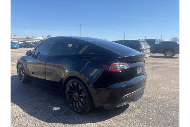 $34982 : Tesla Model Y 2023 AWD Perfo image 5
