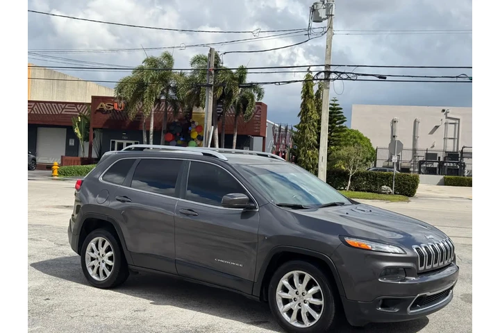 $5899 : Jeep Cherokee 2017 🚙 image 7