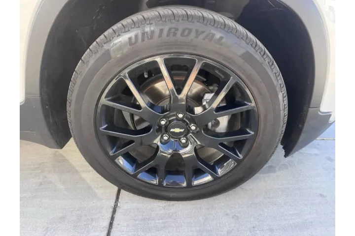 $13995 : 2021 Trax image 8