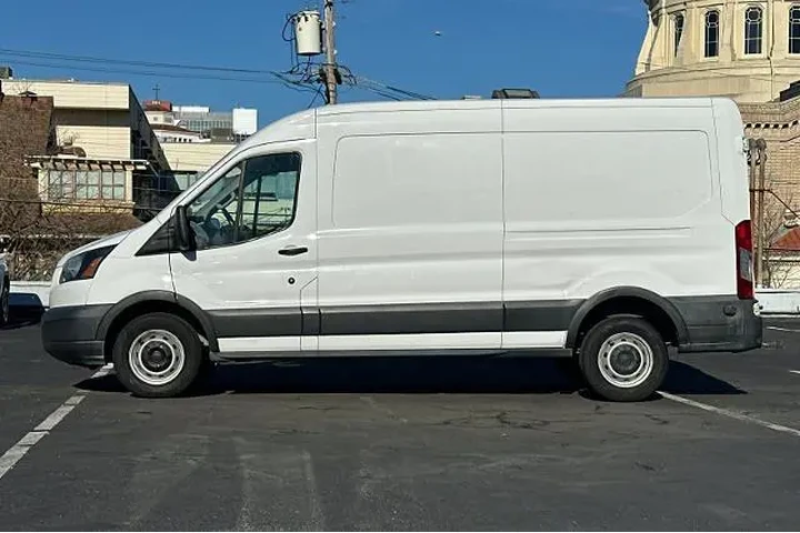 $19900 : Ford Transit 2017 350 3dr LW image 7