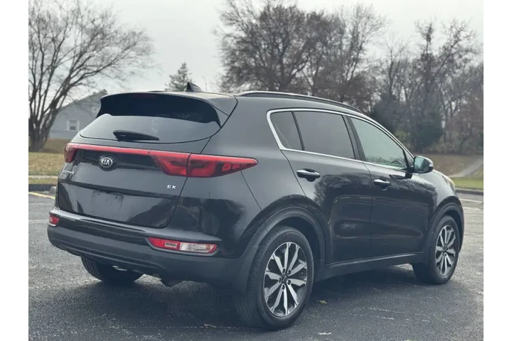 $8999 : 2018 Sportage EX image 7
