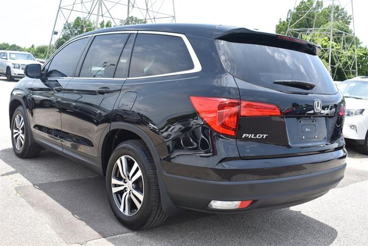 2018 Pilot EX-L image 10