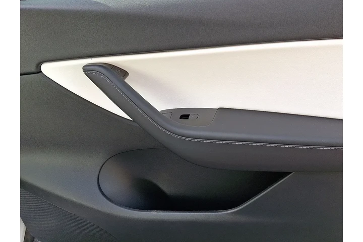 $24319 : Tesla Model Y 2021 AWD Long image 10