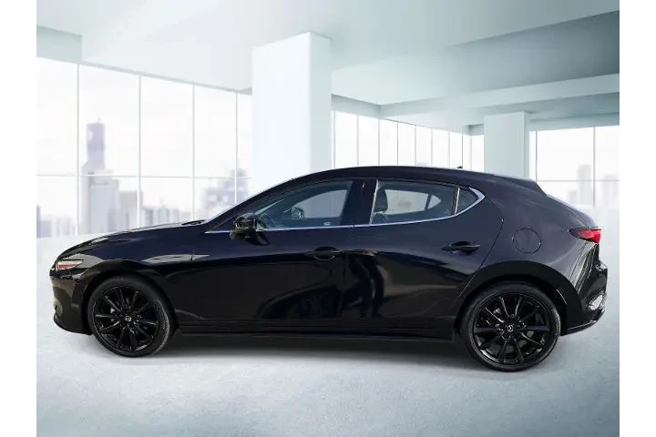 $25999 : Mazda Mazda3 Hatchback 2023 image 2
