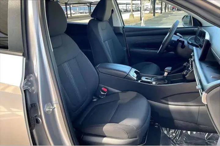 $23995 : Hyundai TUCSON 2025 SEL 4dr image 8