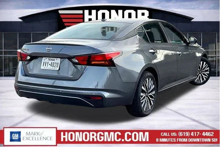 $21988 : Nissan Altima 2025 2.5 SV 4d image 6