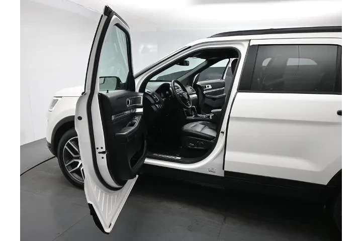 $21515 : Ford Explorer 2018 AWD Sport image 9