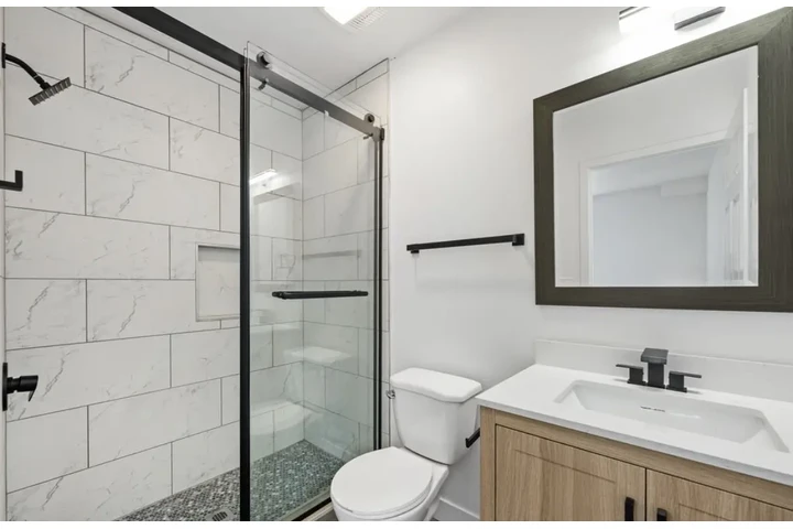 $1525 : Beautiful 1bed/1bath Apt in LA image 6