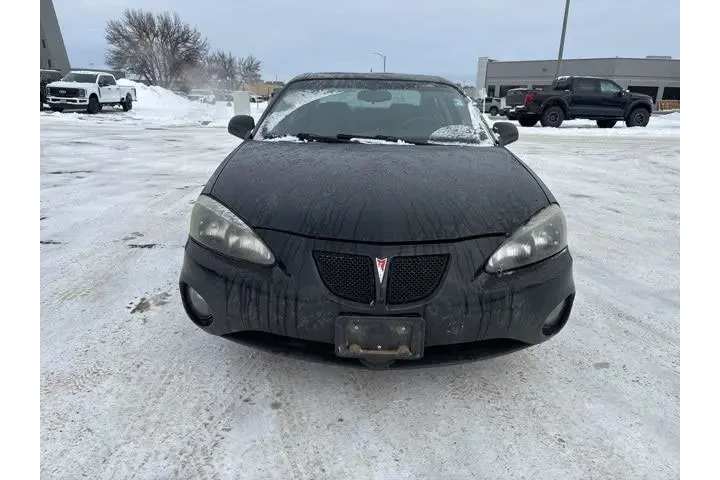$3500 : Pontiac Grand Prix 2008 4dr image 4