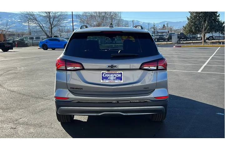 $29484 : Chevrolet Equinox 2024 4x4 P image 6