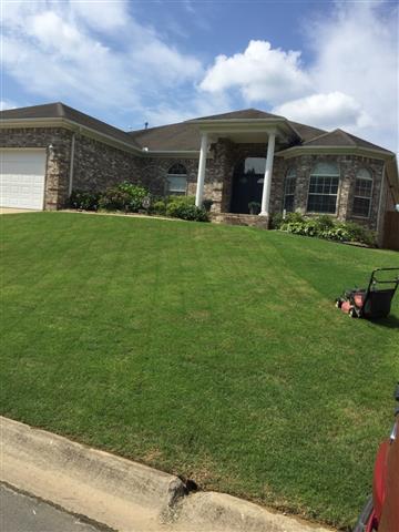 Byron's lawn care & landscapin image 7
