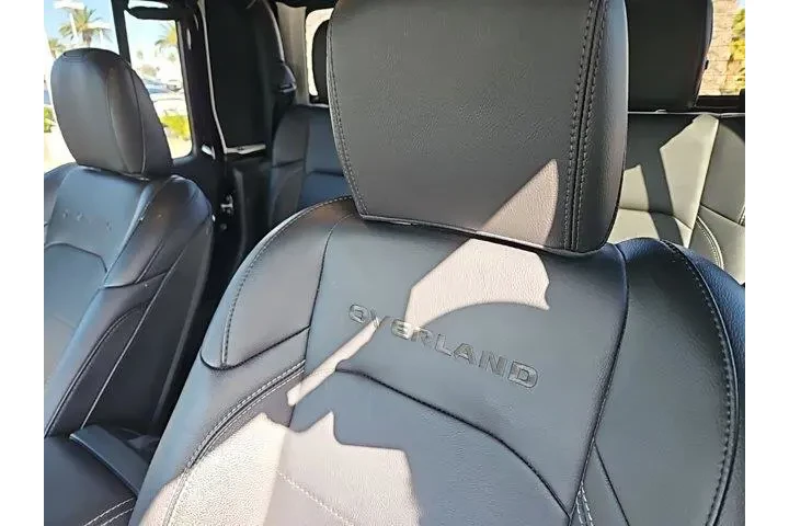 $30728 : Jeep Gladiator 2023 4x4 Over image 5