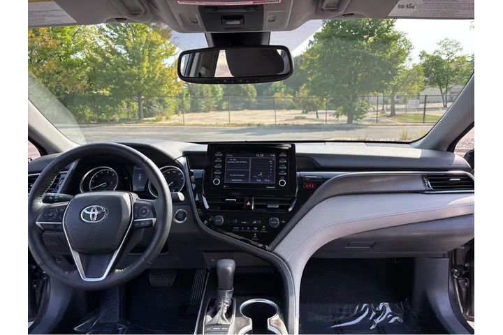 $26597 : Gold Certified2023 Camry LE image 3