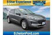 $16997 : Ford Escape 2021 SE 4dr SUV thumbnail