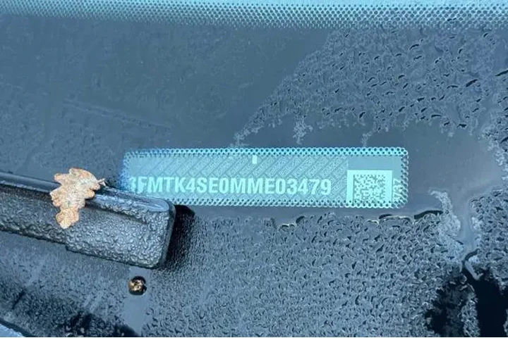 $24999 : Ford Mustang Mach-E 2021 AWD image 3