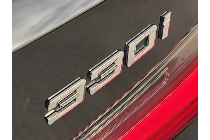 $23991 : BMW 3 Series 2021 330i 4dr S image 8