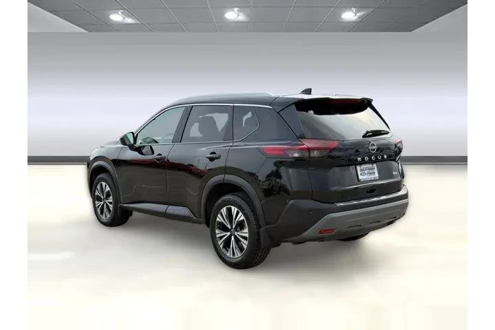 $18398 : Nissan Rogue 2023 SV 4dr Cro image 3