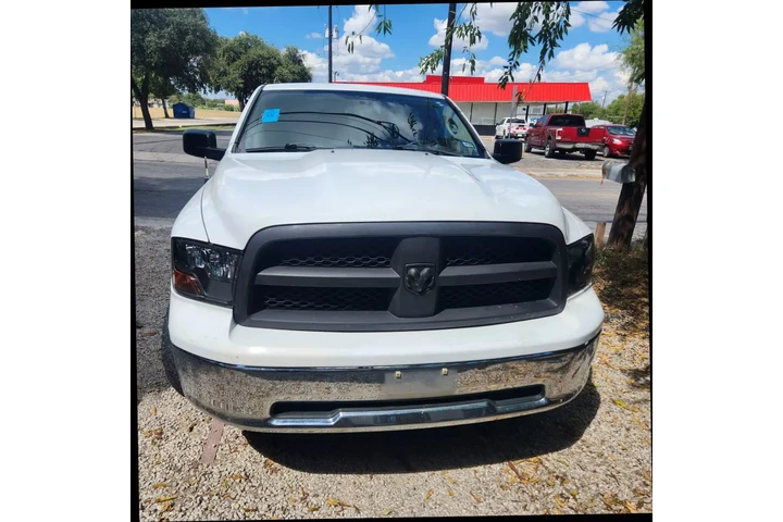 $9990 : 2011 RAM 1500 QUAD CAB2011 RA image 3